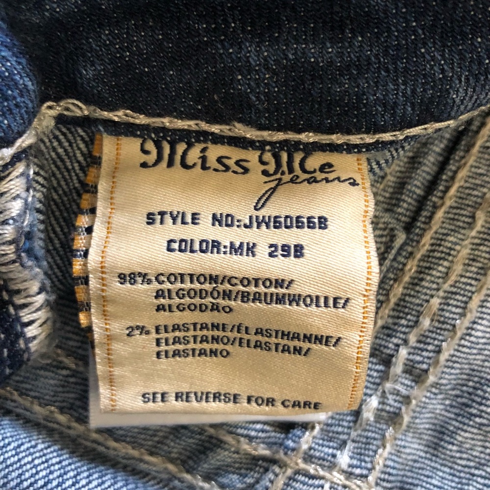 🎉SALE🎉MISS ME Bootcut Jean - Picture 3 of 5